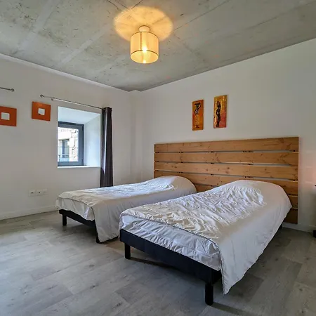 Confortable Avec Piscine Chauffee, Pour 23 Pers., Ideal Pour Familles Et Amis - Fr-1-582-101 * Lapte