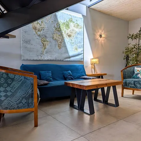 Confortable Avec Piscine Chauffée, Pour 23 Pers., Idéal Pour Familles Et Amis - Fr-1-582-101 Hébergement de vacances