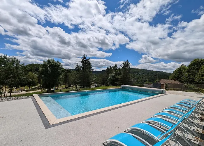 Confortable Avec Piscine Chauffee, Pour 23 Pers., Ideal Pour Familles Et Amis - Fr-1-582-101 *