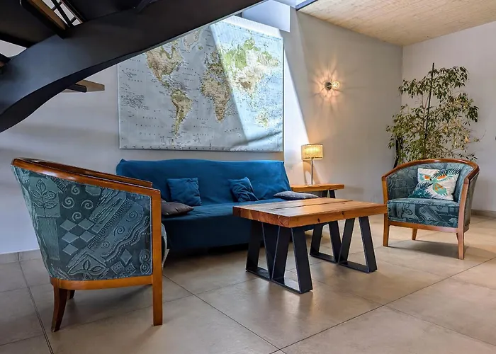 Confortable Avec Piscine Chauffee, Pour 23 Pers., Ideal Pour Familles Et Amis - Fr-1-582-101 度假居