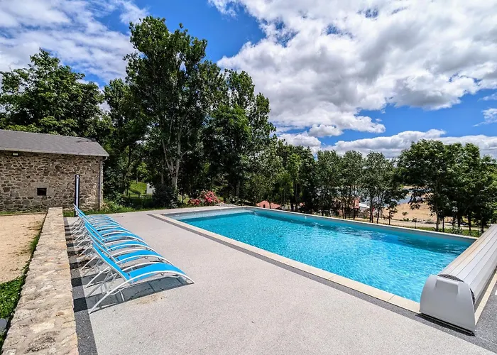 Confortable Avec Piscine Chauffee, Pour 23 Pers., Ideal Pour Familles Et Amis - Fr-1-582-101